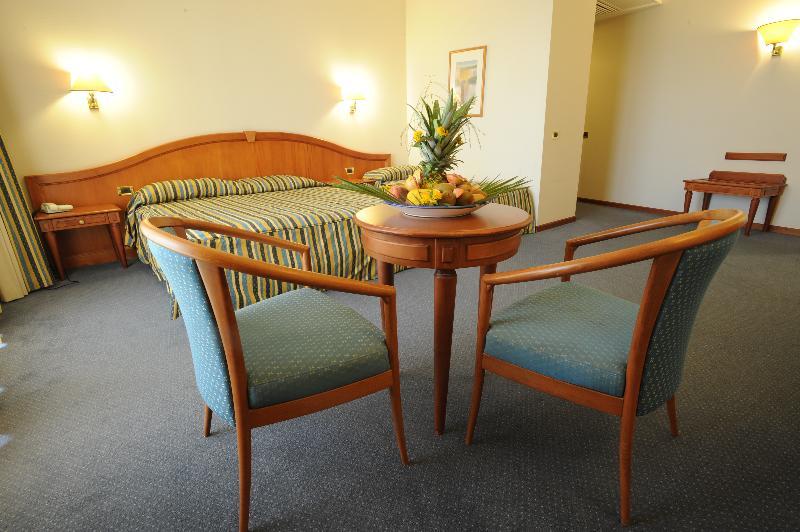 Hotel President Марсала Экстерьер фото